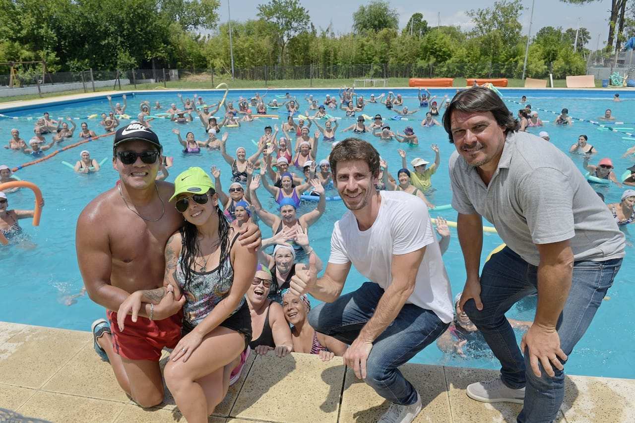 Juan Andreotti visitó a los abuelos que disfrutan las Colonias de Verano