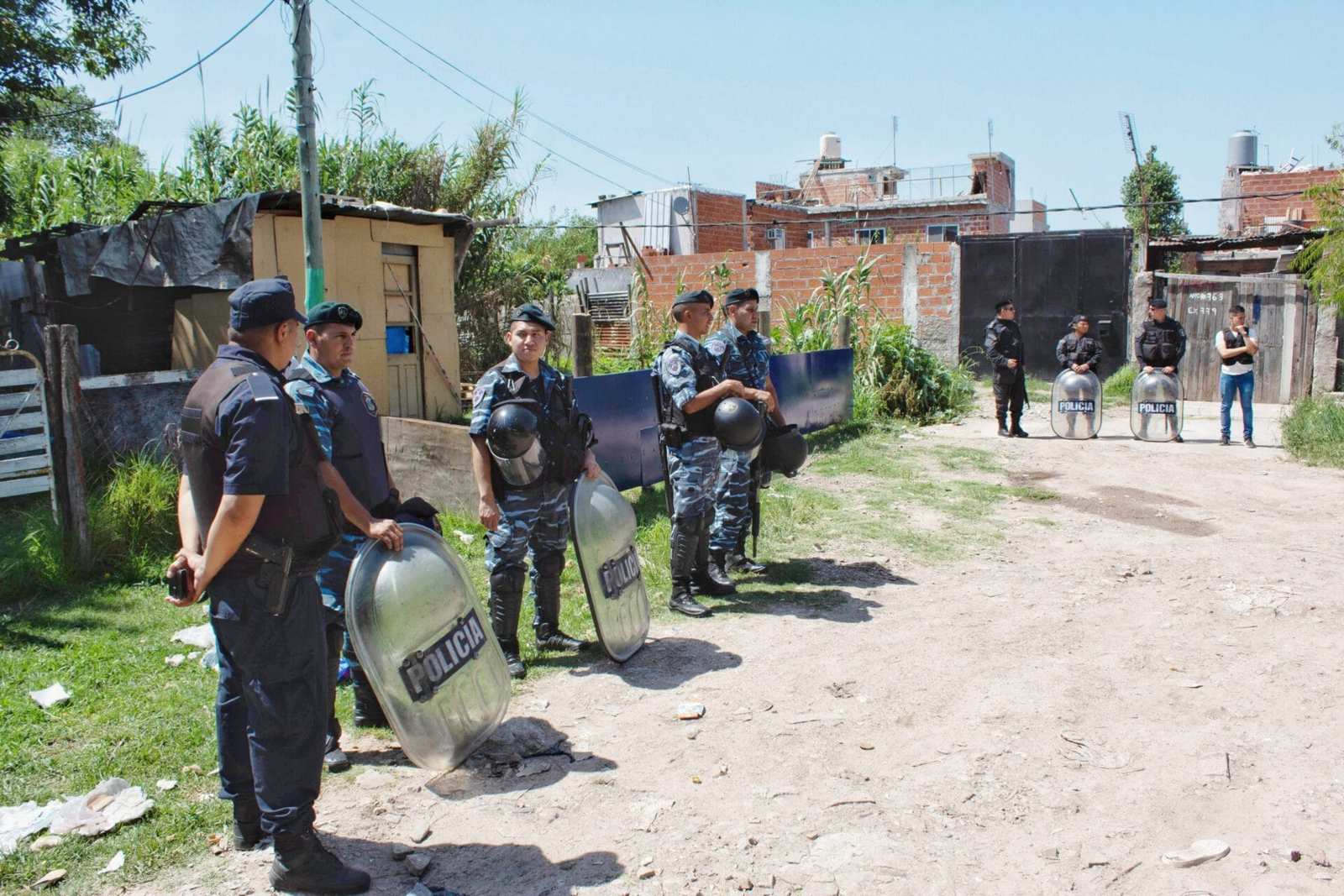 Derribo de un búnker de drogas, 14 allanamientos y 13 detenidos a partir de una denuncia de la Secretaría de Seguridad de Hurlingham