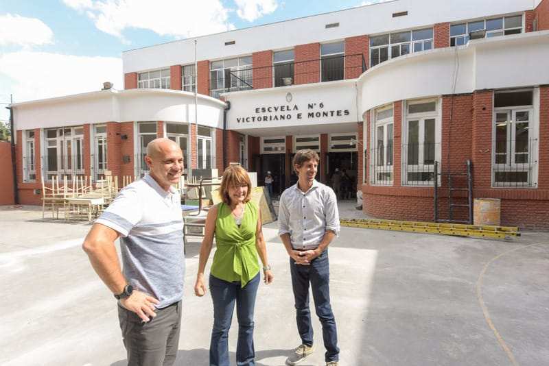Juan Andreotti visitó la obra de renovación de la Primaria N°6 y Secundaria N°23