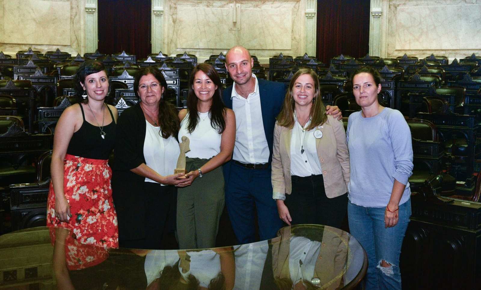 En el Congreso Nacional premian a la gestión de Ariel Sujarchuk por sus políticas de género