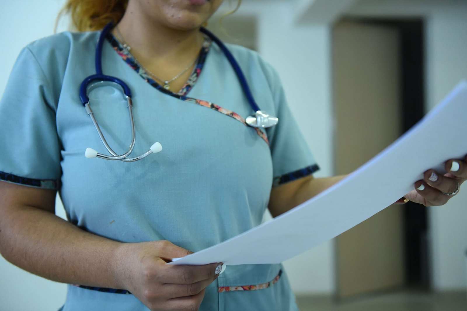 Por la campaña iniciada por la Municipalidad de Escobar, más de 100 profesionales y estudiantes se ofrecieron como voluntarios en el Hospital Erill