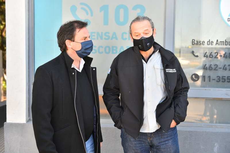 Ariel Sujarchuk y el ministro Sergio Berni supervisaron la posta policial de Ruta 26 donde funcionará una base de las fuerzas GAD y GPM