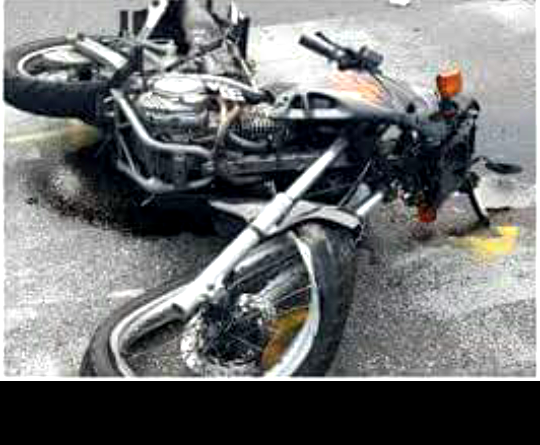 Inhabilitan al conductor que persiguió y atropelló a un motociclista en Hurlingham