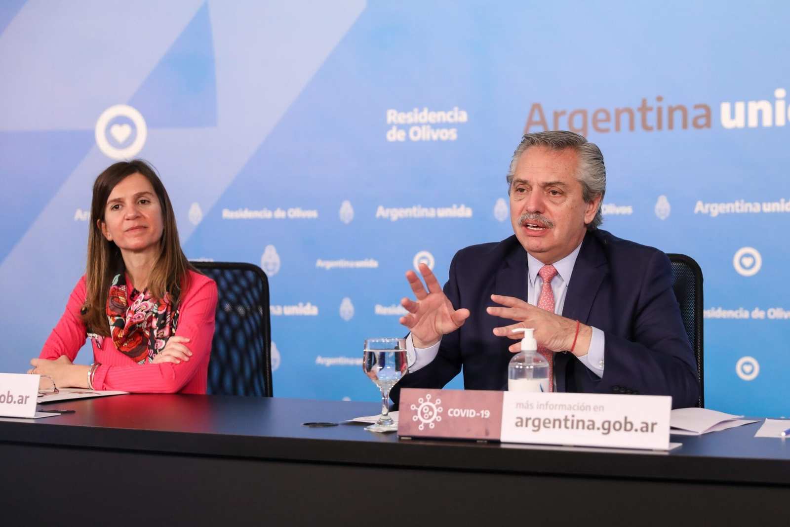 Alberto Fernández y Fernanda Raverta encabezaron el Encuentro Federal de la ANSES