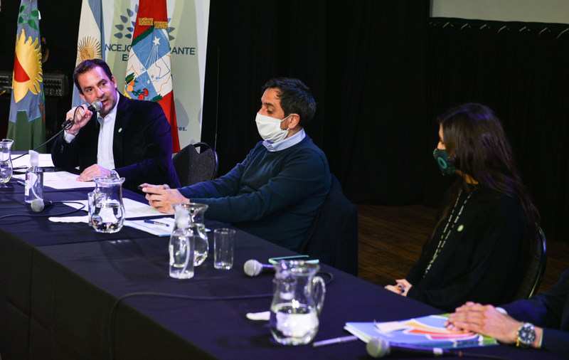 Ariel Sujarchuk presentó su agenda verde de proyectos de ordenanzas, convocó a la sociedad civil al debate ambiental y firmó convenios con el ministro Cabandié