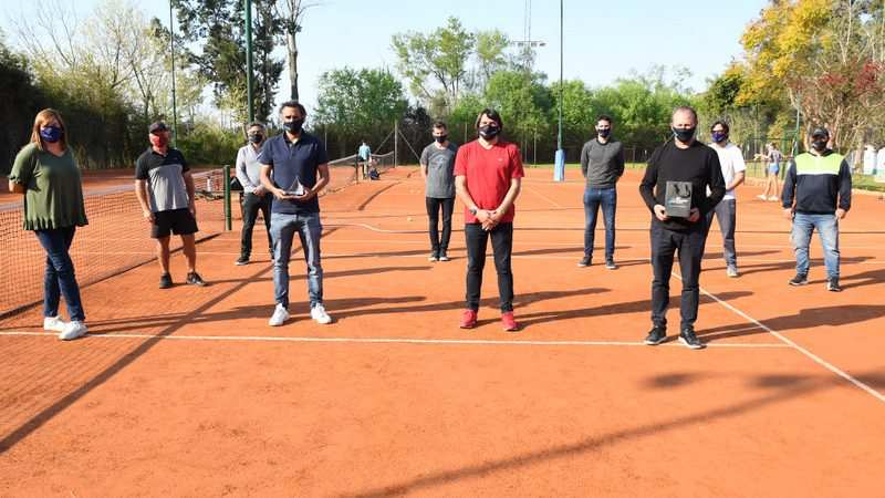 San Fernando y Mariano Zabaleta junto a la Asociación Argentina de Tenis recorrieron los clubes de la ciudad para supervisar protocolos
