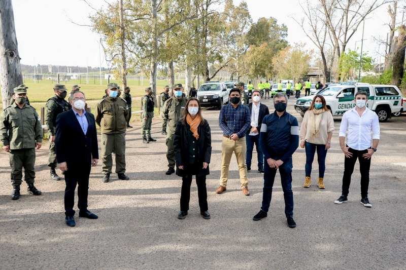 Zabaleta, Descalzo y la ministra Frederic Zabaleta, Descalzo y la ministra Frederic supervisaron el Plan Integral de Seguridad en Hurlingham e Ituzaingósupervisaron el Plan Integral de Seguridad en Hurlingham e Ituzaingó