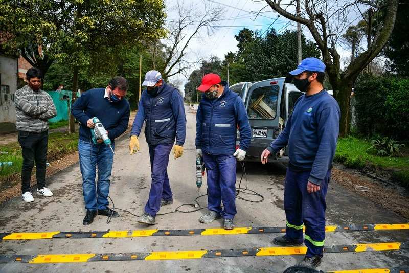 Cultura, espacio público y asfalto: Ariel Sujarchuk supervisó obras que la Municipalidad realiza en Garín y en Maschwitz