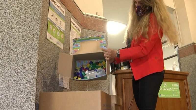 San Fernando colabora con el Hospital Garrahan en el reciclaje de papel y tapitas de plástico