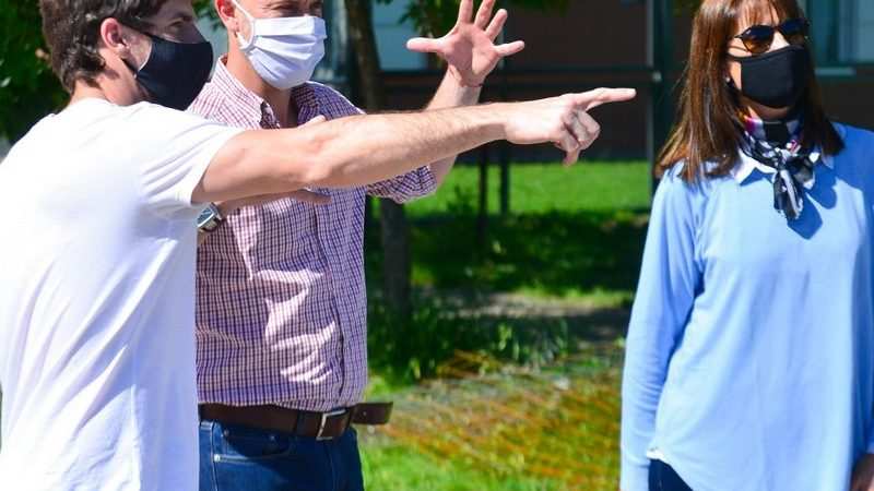 Juan Andreotti recorrió la renovación de la Plaza San Pablo en Virreyes