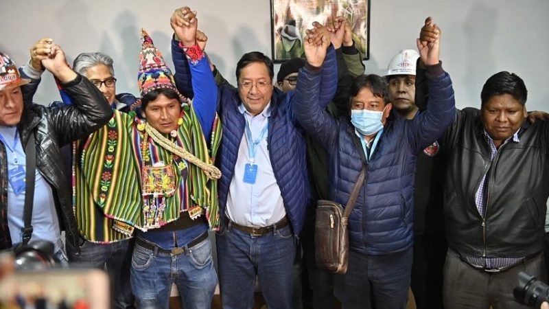 Ariel Sujarchuk : “El pueblo volvió a elegir masivamente el camino de la dignidad y soberanía iniciado con Evo Morales Ayma y continuado por Lucho Arce”