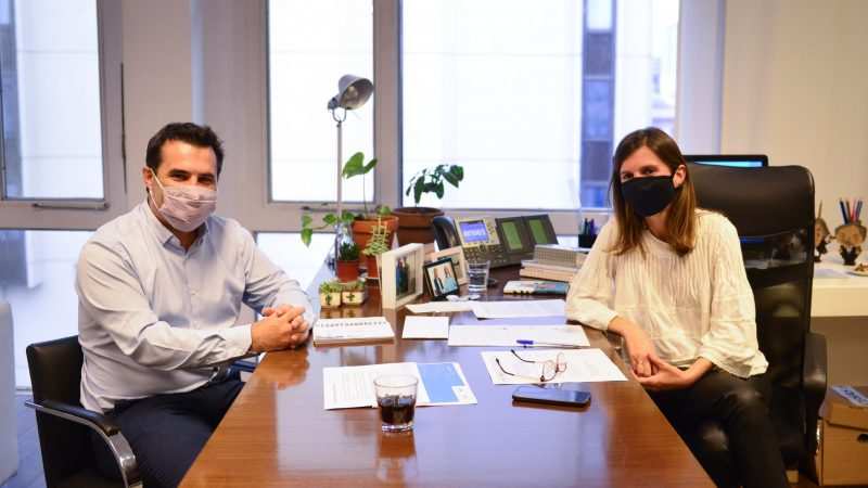 Fernanda Raverta y el Secretario de Energía acordaron subsidio para la compra de Garrafas