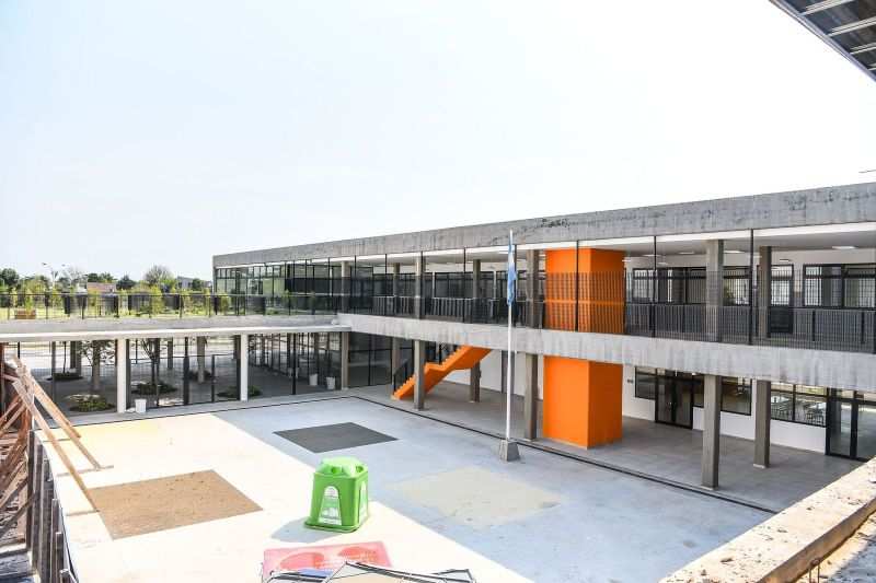 La Municipalidad de Escobar sigue adelante con las obras de ampliación en el Colegio Ramón A. Cereijo y con tareas de refacción en escuelas públicas del distrito