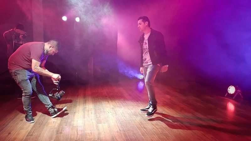 Diego Gauna presenta su segundo video clip grabado en el Teatro Seminari