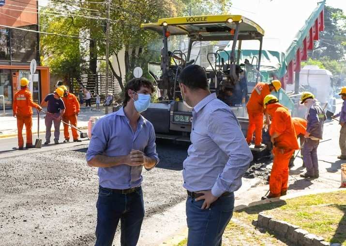 Juan Andreotti supervisó la obra de repavimentación de la Av. Libertador
