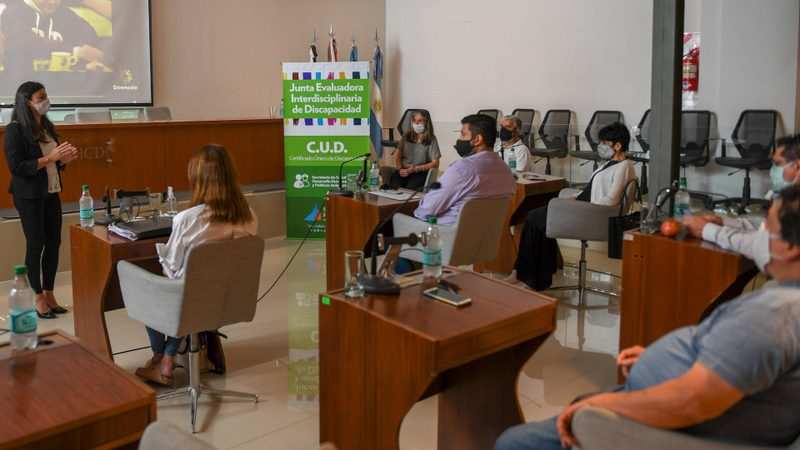 El Municipio capacitó a concejales para optimizar la atención de las personas con discapacidad