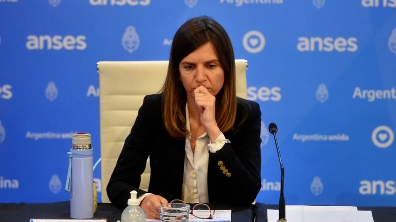 Fernanda Raverta: ” La nueva fórmula mejorará la vida de millones de Jubilados y Jubiladas”