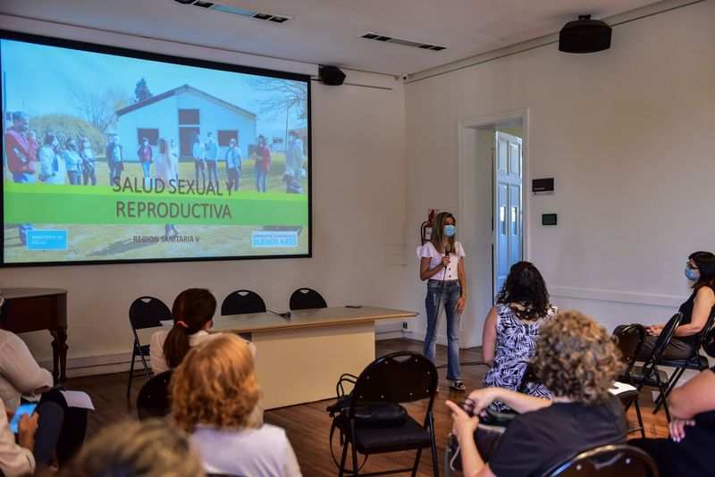 Escobar participó del balance 2020 del Programa de Salud Sexual y Salud Reproductiva de la Región Sanitaria V