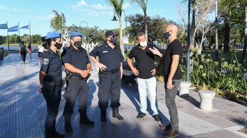 Para disfrutar con cuidados, se realiza un operativo de prevención en la Costanera de San Fernando