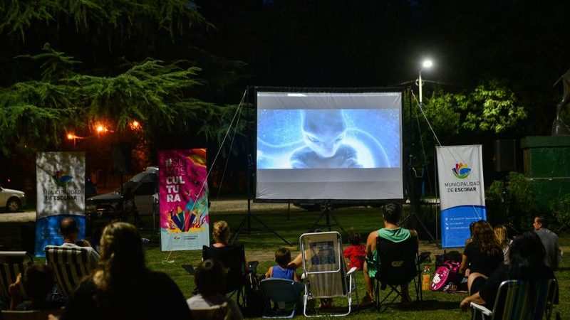 Este domingo vuelve el Cine Italia al Aire Libre con películas infantiles en el Galpón de las Ciencias de Garín