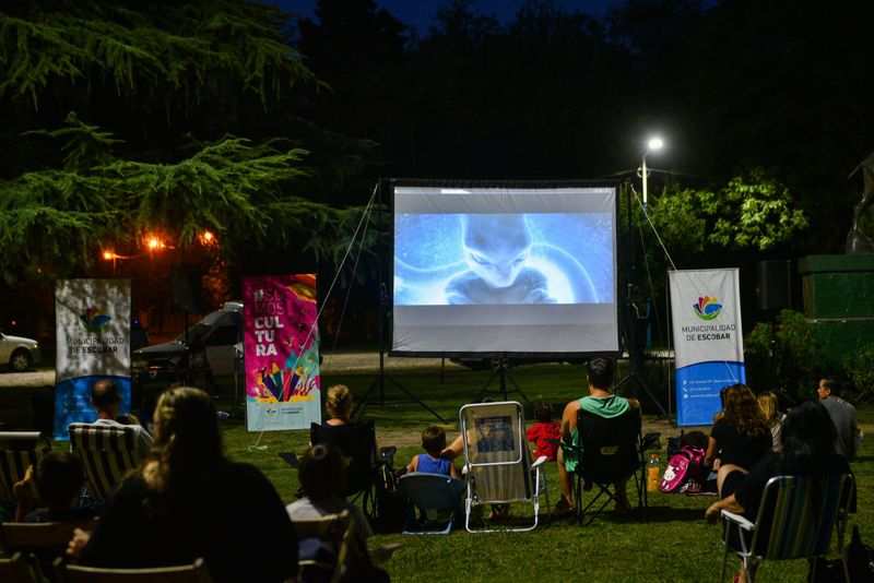 Este domingo vuelve el Cine Italia al Aire Libre con películas infantiles en el Galpón de las Ciencias de Garín
