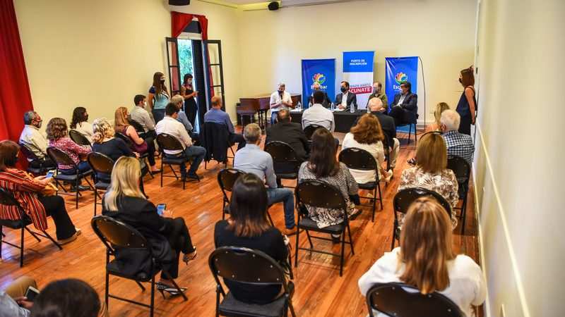 Ariel Sujarchuk participó del lanzamiento del Programa Nacional  de Educación para el Trabajo y el Desarrollo Sostenible