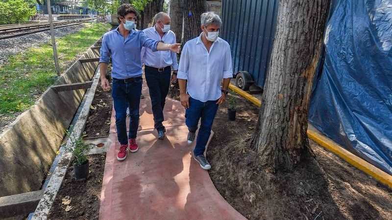 Juan Andreotti recorrió con autoridades de ADIF la obra del nuevo Paseo Aeróbico en la calle Mansilla