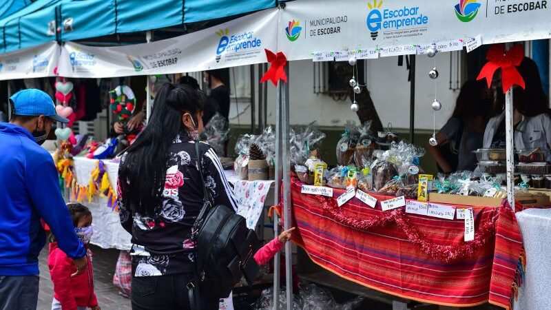 La Municipalidad lanza una agenda de talleres y cursos en el Teatro Seminari