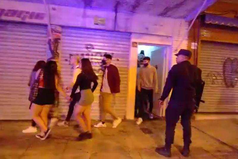 San Fernando desarticuló 19 fiestas clandestinas desde Semana Santa y aplicará fuertes multas