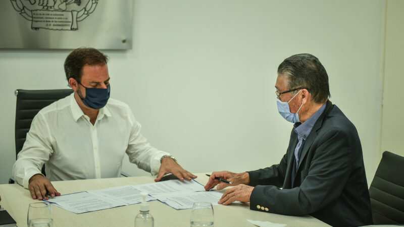 La Municipalidad de Escobar firmó un convenio con la Fiesta Nacional de la Flor que alivia su situación económica, respeta su autonomía y garantiza la continuidad del tradicional evento