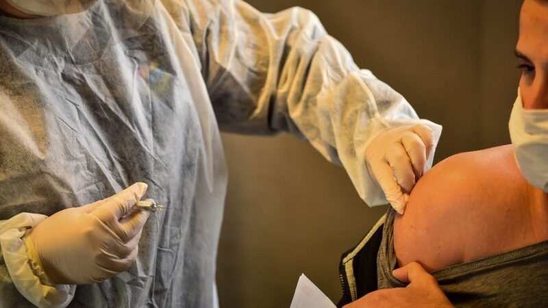 La Municipalidad de Escobar comienza con la campaña gratuita , de Vacunación Antigripal, en las seis localidades del distrito