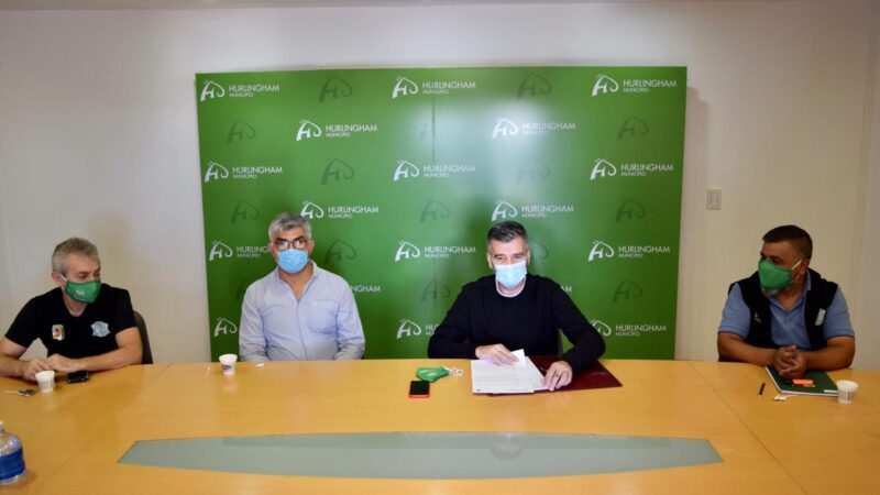 Zabaleta otorgó un 30% de aumento a trabajadores municipales y un bono por cuatro meses al personal de salud