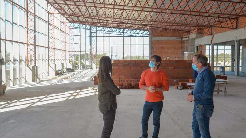 Juan Andreotti recorrió la obra de ampliación del Hospital Municipal de San Fernando