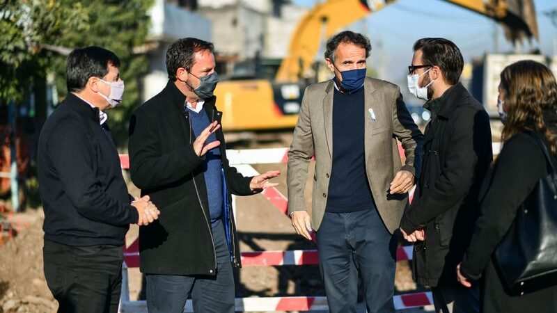 Sujarchuk, Katopodis, Arroyo y Simone recorrieron obras trascendentales   para mejorar la infraestructura vial y sanitaria del partido de Escobar 