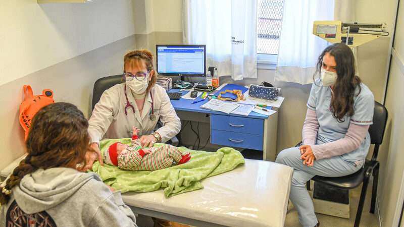 San Fernando brinda asesoramiento sobre alimentación materna y complementaria a mamás y recién nacidos