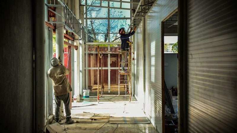 la Municipalidad de Escobar avanza con la última etapa de construcción de un anexo modular en la UDP Garín