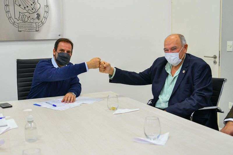 Ariel Sujarchuk promulgó la ordenanza para la construcción del primer parque solar en el distrito