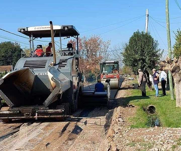 La Municipalidad de Escobar continúa con los trabajos de pavimentación, bacheo, estabilizado y mejoramiento del espacio público