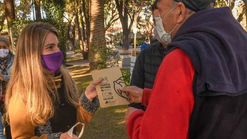 San Fernando acercó trámites y servicios a la Plaza Dorrego de Victoria