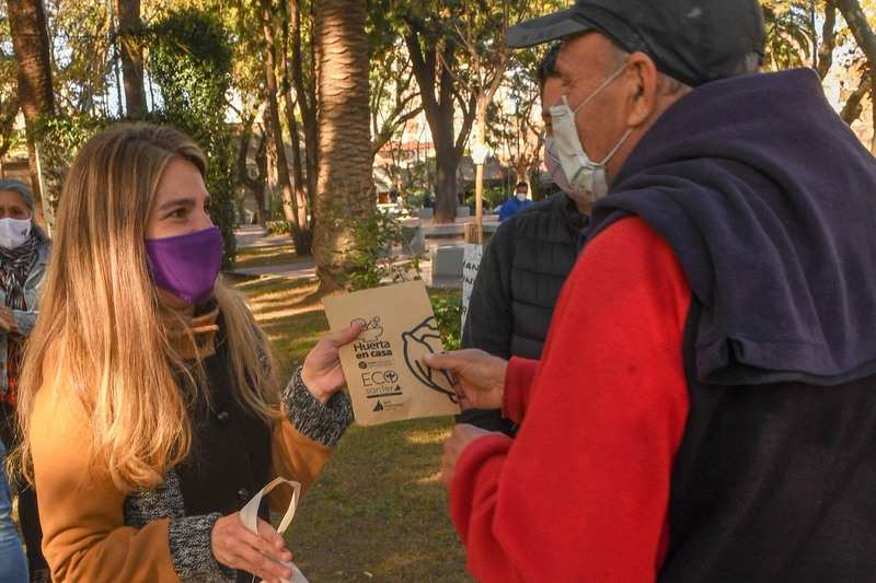 San Fernando acercó trámites y servicios a la Plaza Dorrego de Victoria