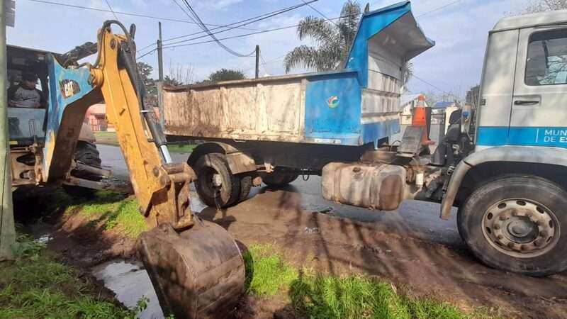 La Municipalidad de Escobar continúa con los trabajos de bacheo, estabilizado y mantenimiento del espacio público en todo el distrito