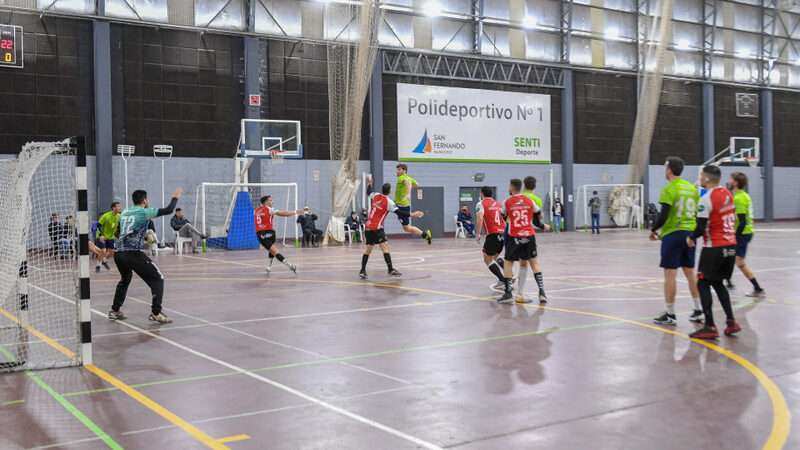 “San Fernando Handball” volvió a competir en el Polideportivo Municipal N°1