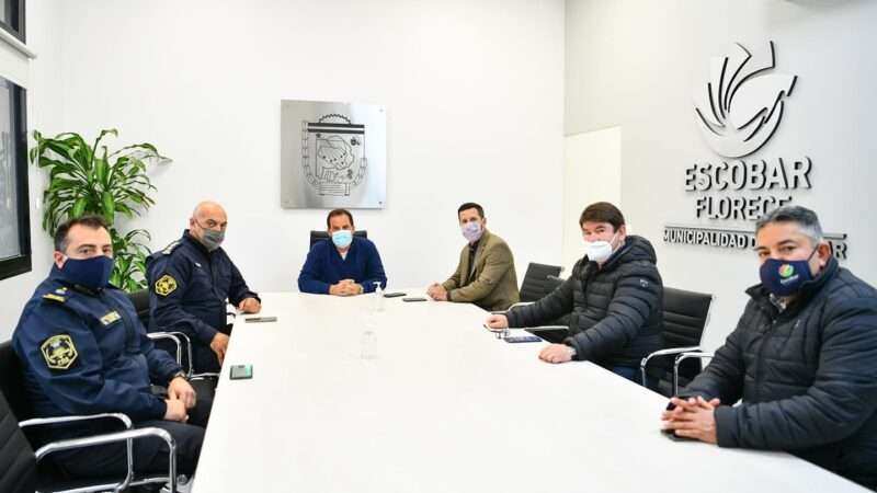 Ariel Sujarchuk se reunió con el Nuevo Jefe de Distrito de la Policía , Rodolfo Sastre