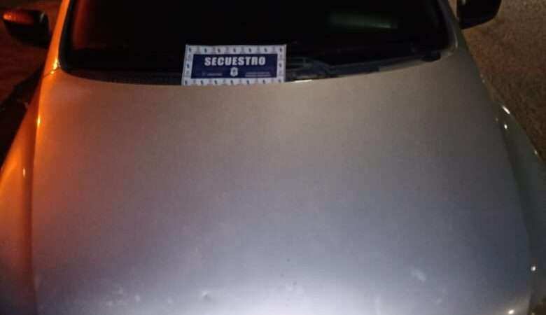 Por las cámaras lectoras de patentes, en pocos minutos la policía recuperó un auto robado en Belén de Escobar