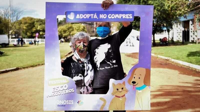 Ariel Sujarchuk recorrió el festival de concientización sobre adopción y tenencia responsable de mascotas 