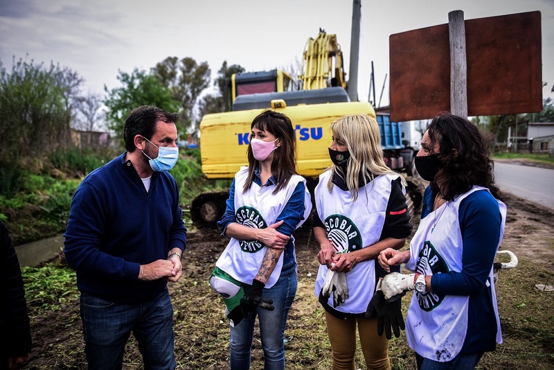 Ariel Sujarchuk supervisó las jornadas comunitarias de concientización ambiental y limpieza del espacio público en distintas localidades del partido 