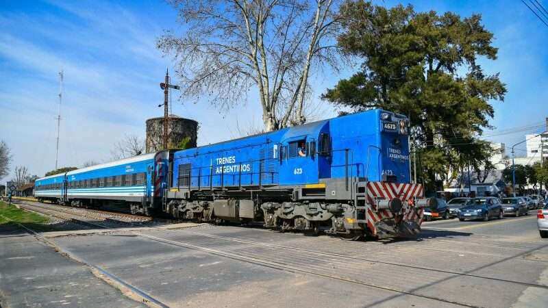 Por las gestiones de Ariel Sujarchuk se amplió la frecuencia de los trenes que llegan a las estaciones Escobar e Ingeniero Maschwitz
