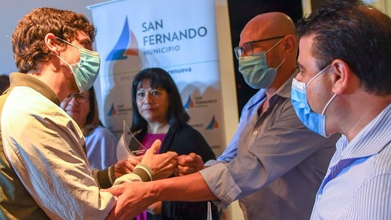 Andreotti homenajeó al personal de Salud pública y privada por su trabajo en pandemia