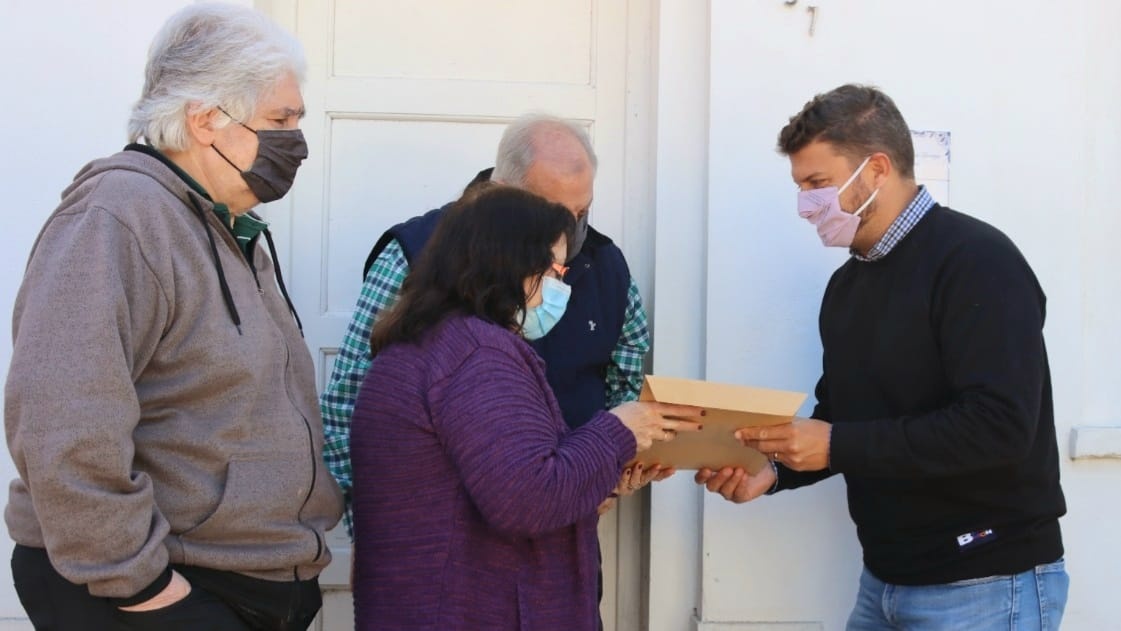 Exlatación, reconocimiento a la Maternidad Sarlinga