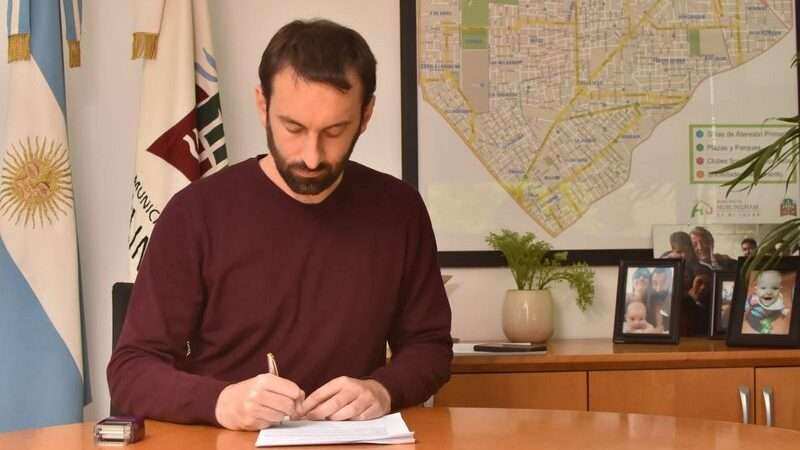 Selci anunció un aumento del 10% para trabajadores municipales, un bono de 5 mil y el retorno a la presencialidad de todo el personal